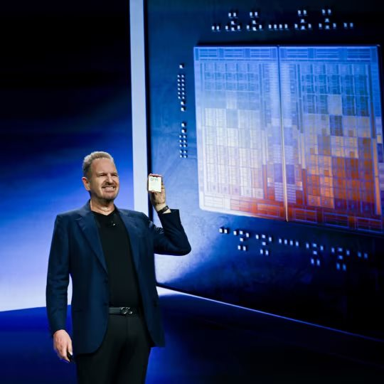 CPU trong cuộc đua AI năm 2026: Arm Holdings biến đổi ngành công nghệ - Ảnh 2.