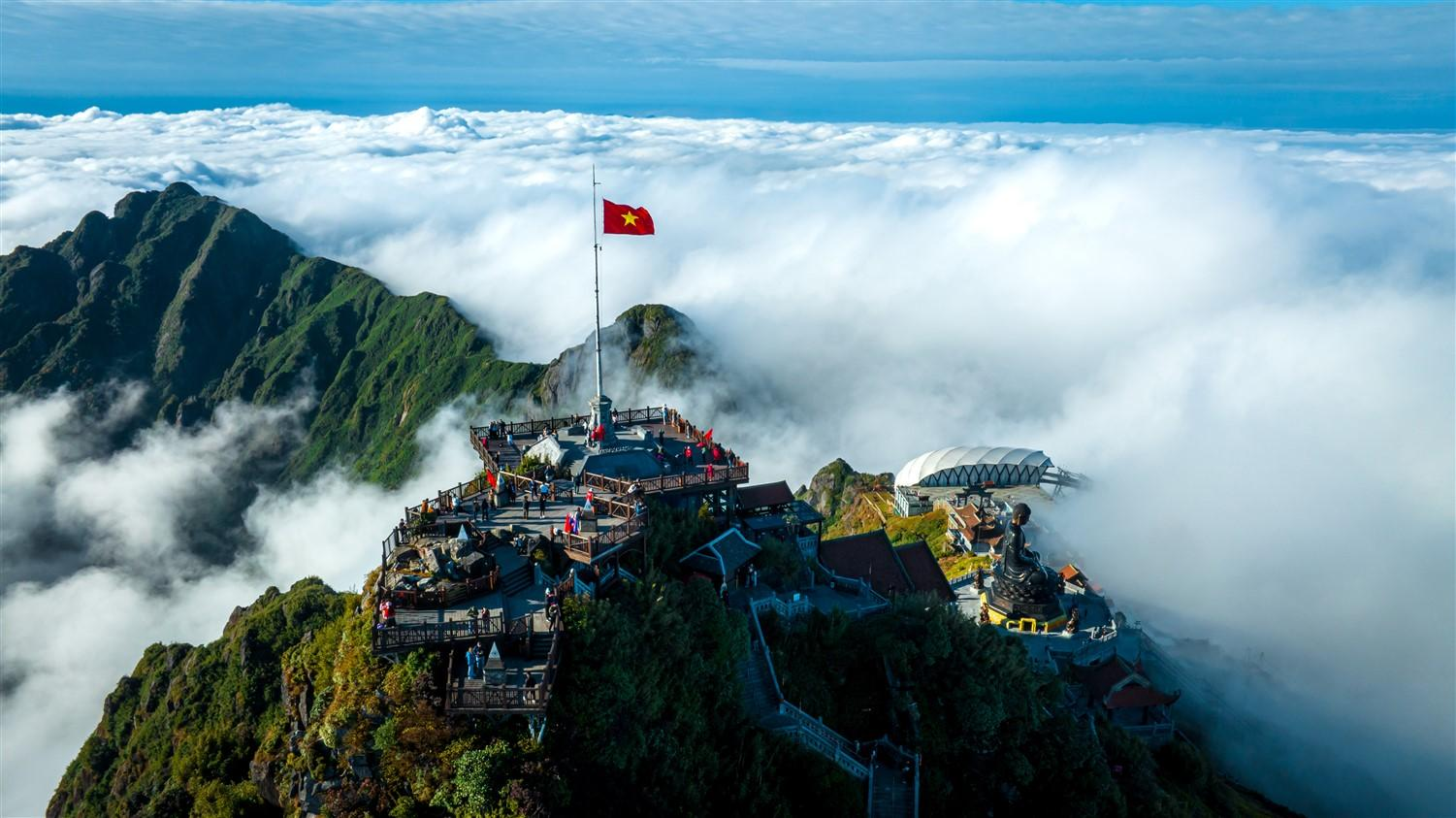 Sun Group vừa có động thái mới tại nơi được mệnh danh “xứ sở sương mù”, từng lọt Top 50 điểm đến đẹp nhất châu Á - Ảnh 1.