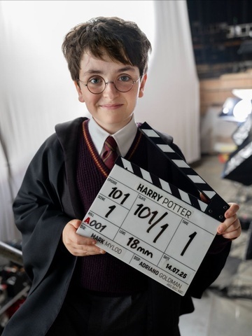 Dàn cast mới của Harry Potter 2026: So sánh visual với phiên bản kinh điển - Ảnh 3. Dàn cast mới của Harry Potter 2026: So sánh visual với phiên bản kinh điển - Ảnh 3.
