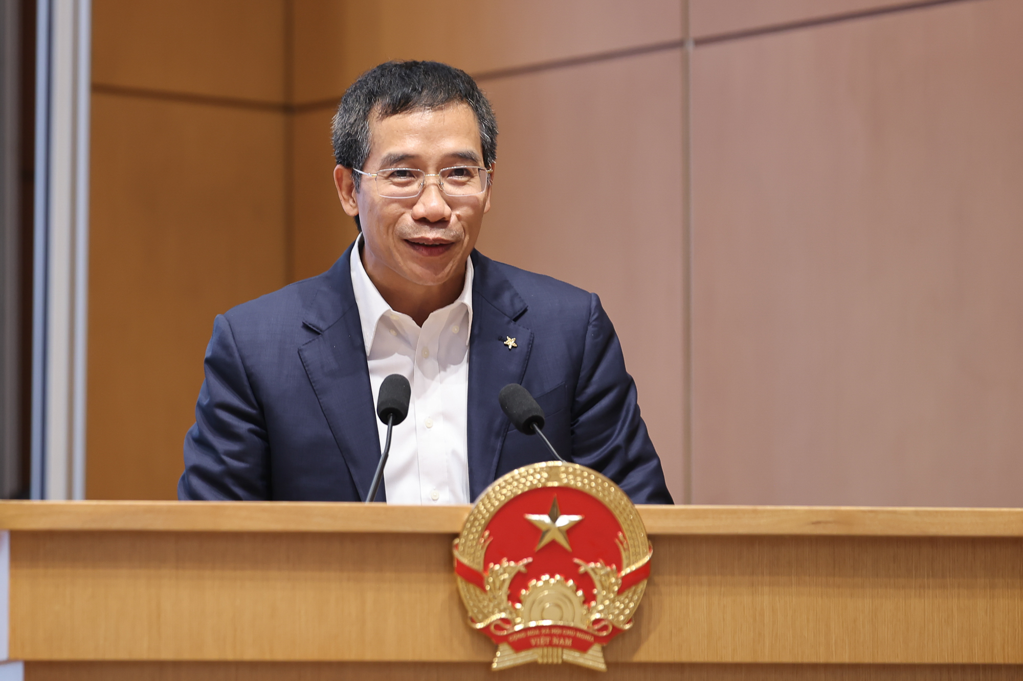 - Ảnh 1. - Ảnh 1.