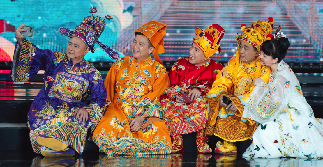 Dàn Táo quân mang đến nhiều bất ngờ tại "Cuộc hẹn với tháng Ba" - Ảnh 1.