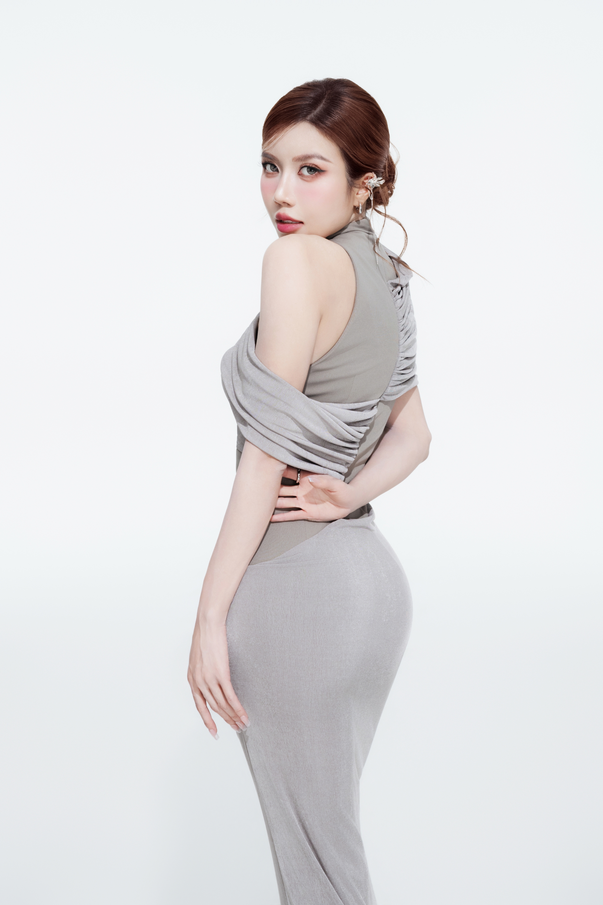 Trang Pháp xác nhận tham gia "Đạp gió 2026" tại Trung Quốc - Ảnh 2.