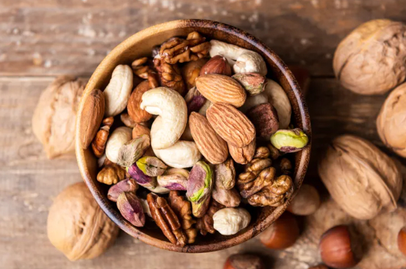 7 Thực phẩm cho người ngủ ngáy giúp cải thiện giấc ngủ và sức khỏe hiệu quả - Ảnh 4. 7 Thực phẩm cho người ngủ ngáy giúp cải thiện giấc ngủ và sức khỏe hiệu quả - Ảnh 4.