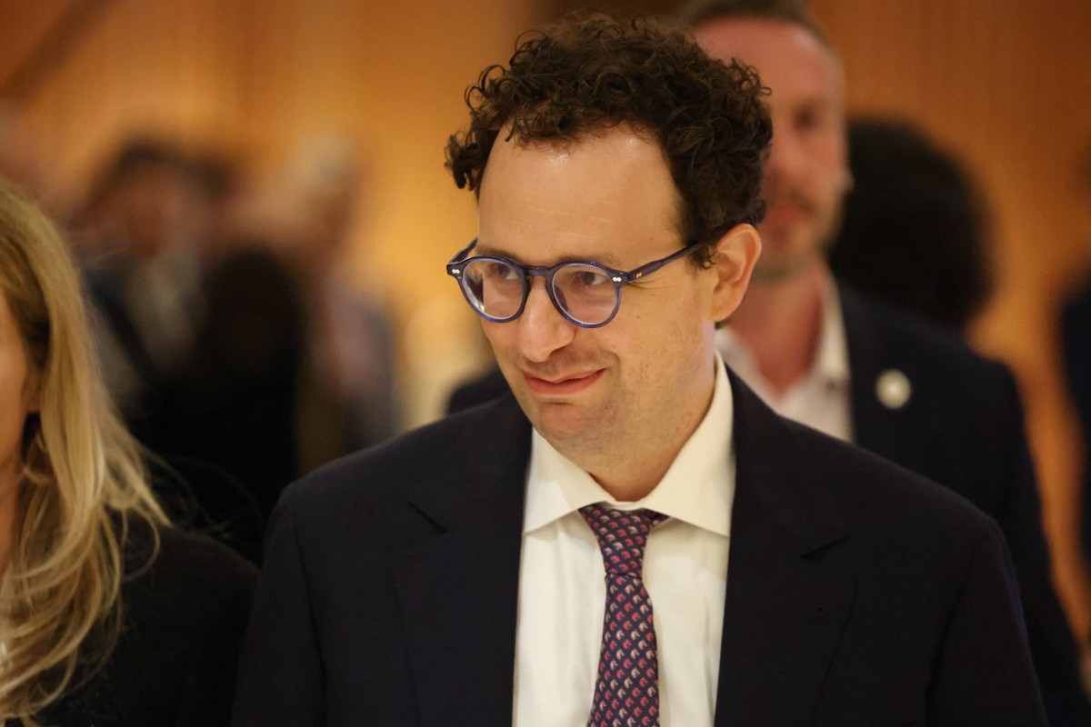 Chính quyền Trump yêu cầu dừng sử dụng AI của Anthropic - Ảnh 1.