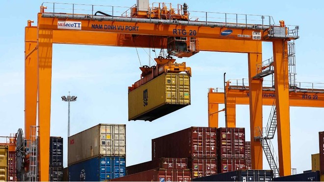 Xung đột Mỹ, Israel và Iran leo thang, xuất nhập khẩu Việt Nam ảnh hưởng ra sao? - Ảnh 1.