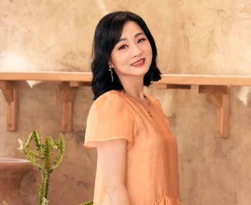 Nữ NSƯT tuổi 54 vẫn được gọi là "công chúa", tiết lộ lý do kín tiếng chuyện đời tư- Ảnh 6. Nữ NSƯT tuổi 54 vẫn được gọi là "công chúa", tiết lộ lý do kín tiếng chuyện đời tư- Ảnh 6.