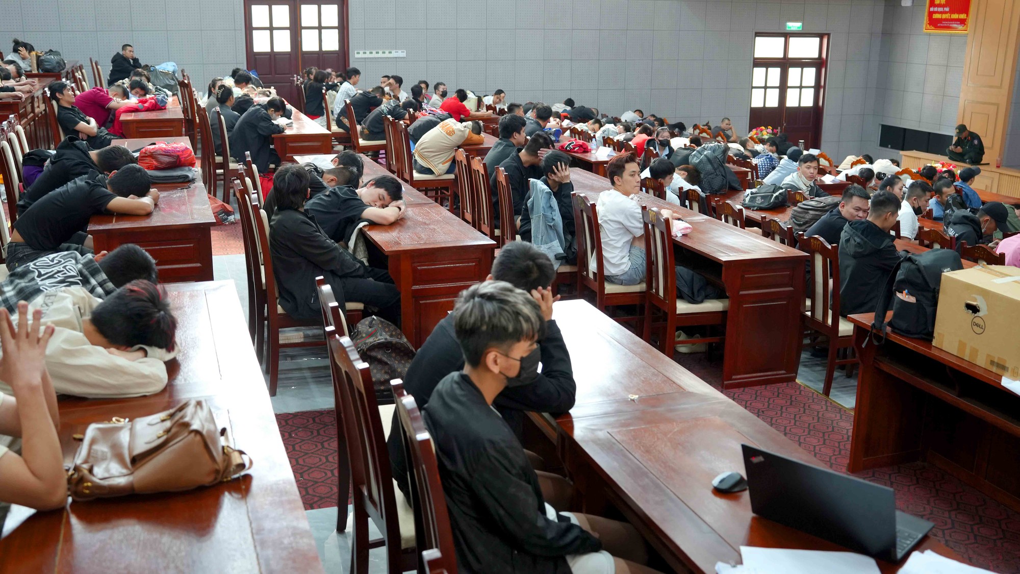 Khởi tố Giám đốc doanh nghiệp và hàng loạt cán bộ vi phạm quy định môi trường - Ảnh 11. Khởi tố Giám đốc doanh nghiệp và hàng loạt cán bộ vi phạm quy định môi trường - Ảnh 11.