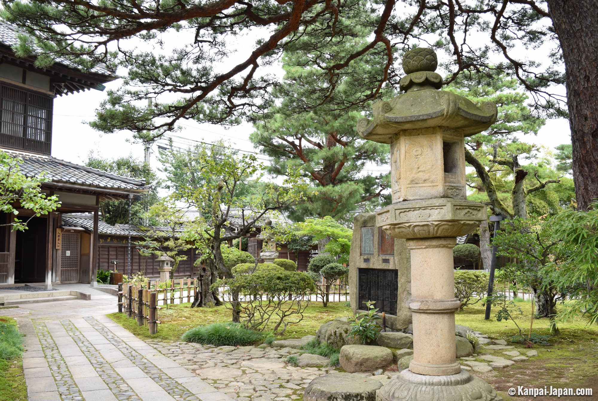 Trải nghiệm du lịch Nhật Bản 2026 với Bức tường tuyết 20m ấn tượng và văn hóa độc đáo - Ảnh 5. Trải nghiệm du lịch Nhật Bản 2026 với Bức tường tuyết 20m ấn tượng và văn hóa độc đáo - Ảnh 5.