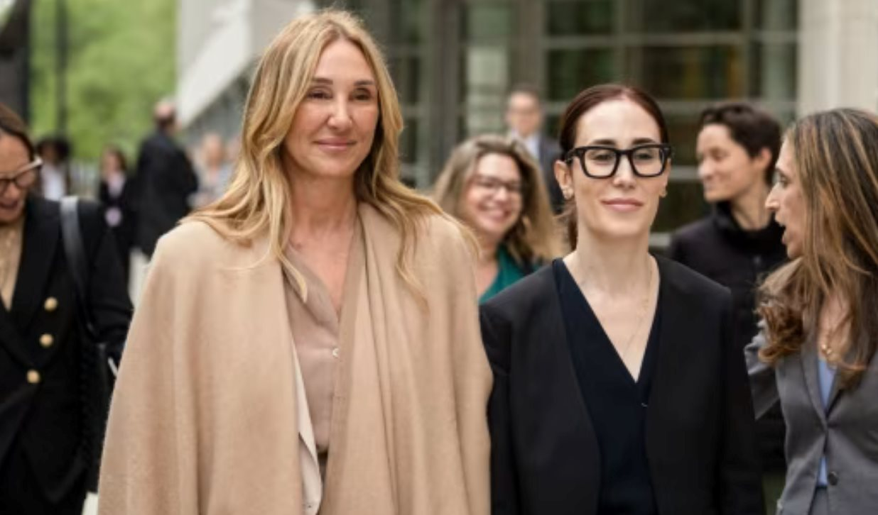 Nicole Daedone bị tuyên án 9 năm tù vì cầm đầu đường dây cưỡng bức lao động tại OneTaste - Ảnh 1. Nicole Daedone bị tuyên án 9 năm tù vì cầm đầu đường dây cưỡng bức lao động tại OneTaste - Ảnh 1.