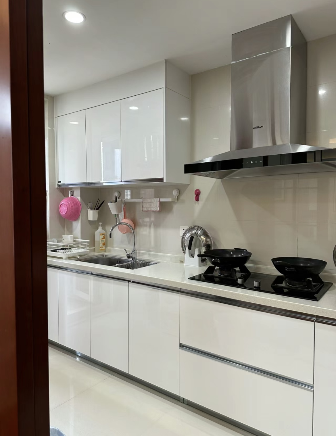 Sống 8 năm vẫn như nhà mới: 18 thói quen giữ nhà sạch gọn giúp cuộc sống nhẹ tênh mỗi ngày- Ảnh 1. Sống 8 năm vẫn như nhà mới: 18 thói quen giữ nhà sạch gọn giúp cuộc sống nhẹ tênh mỗi ngày- Ảnh 1.