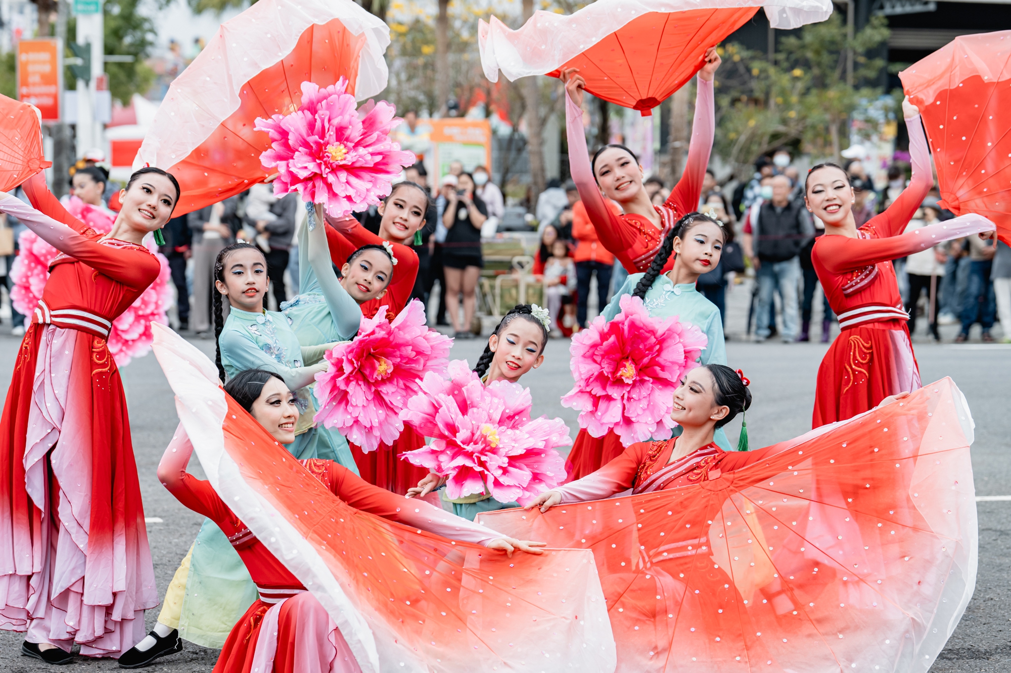 Lạc bước giữa 600 tuyệt tác ánh sáng tại lễ hội đèn lồng Đài Loan 2026 - Ảnh 12. Lạc bước giữa 600 tuyệt tác ánh sáng tại lễ hội đèn lồng Đài Loan 2026 - Ảnh 12.