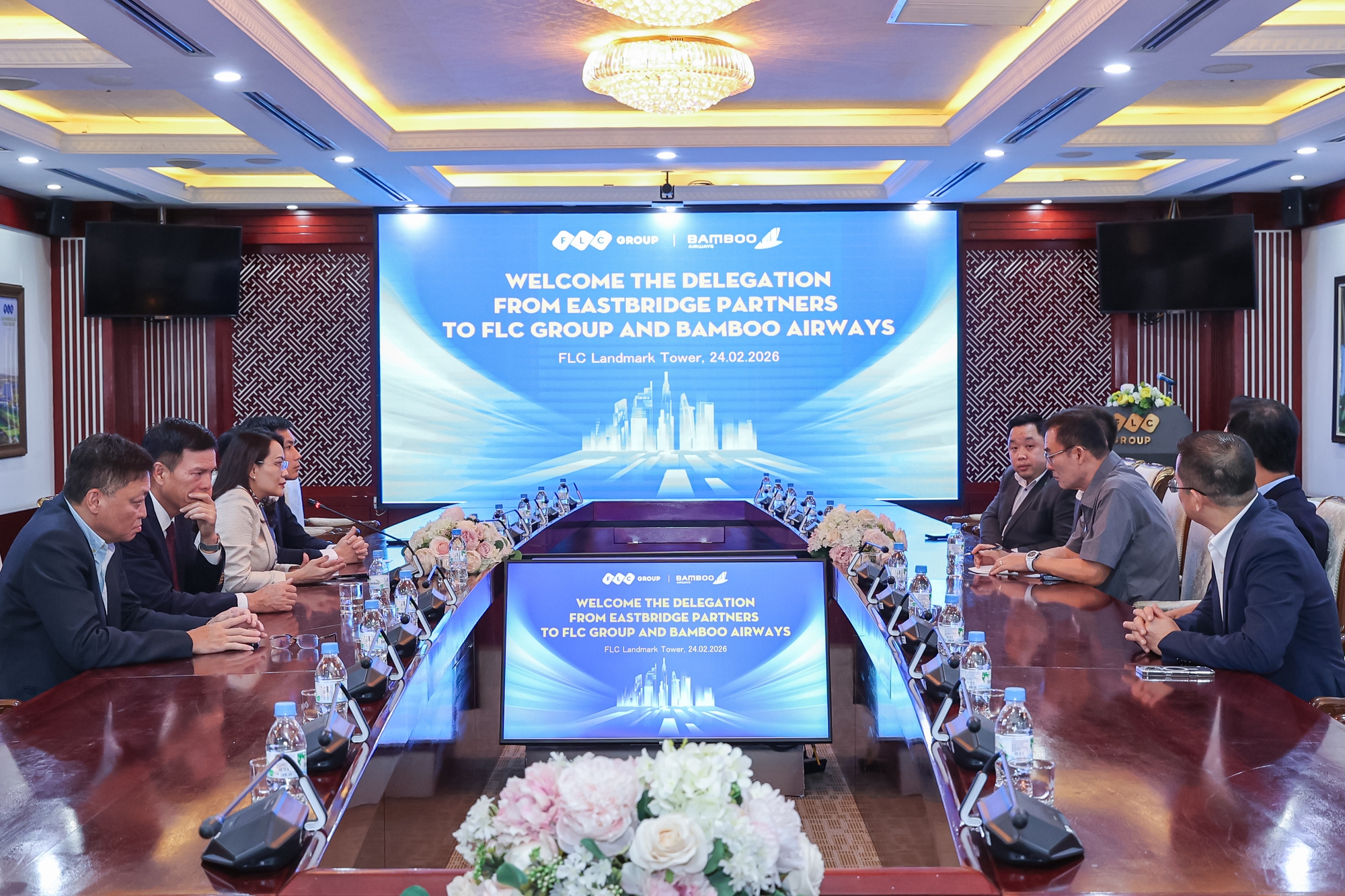 Gặp cựu Chủ tịch Trịnh Văn Quyết , Qũy đầu tư Hàn Quốc sẵn sàng đồng hành cùng hàng không Việt Nam - Ảnh 2. Gặp cựu Chủ tịch Trịnh Văn Quyết , Qũy đầu tư Hàn Quốc sẵn sàng đồng hành cùng hàng không Việt Nam - Ảnh 2.