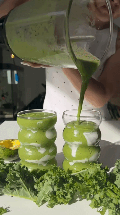 "Vua rau xanh" bán đầy chợ Việt, giàu chất xơ, càng ăn da càng đẹp, chị em đua nhau mua - Ảnh 5.