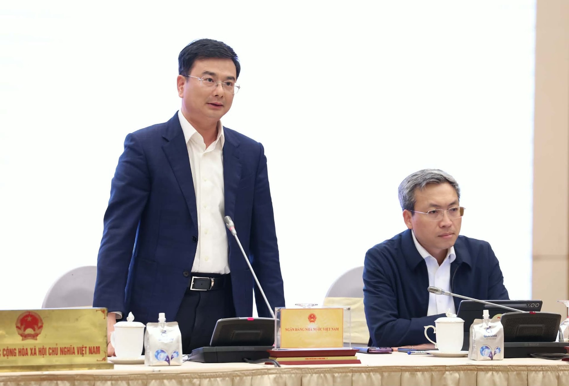 Ngân hàng yêu cầu công khai lãi suất cho vay kiểm soát rủi ro trong 2026 - Ảnh 1. Ngân hàng yêu cầu công khai lãi suất cho vay kiểm soát rủi ro trong 2026 - Ảnh 1.