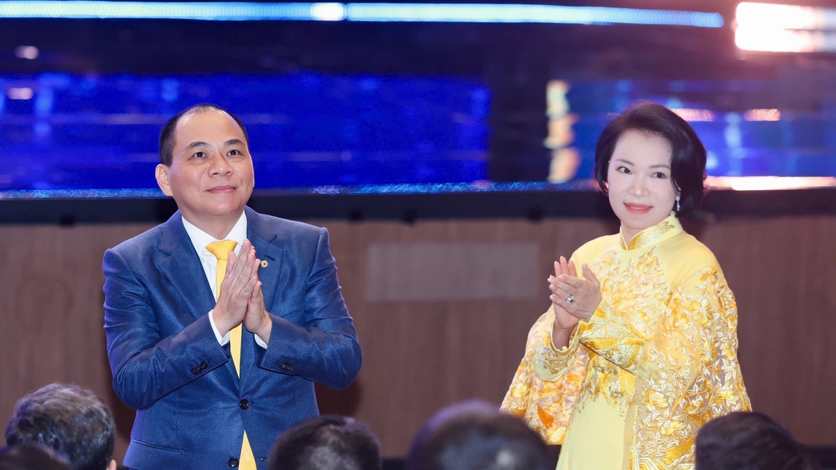 Bà Phạm Thu Hương làm Chủ tịch GSM , kỳ lân công nghệ 1 , 65 tỷ USD của Vingroup - Ảnh 1. Bà Phạm Thu Hương làm Chủ tịch GSM , kỳ lân công nghệ 1 , 65 tỷ USD của Vingroup - Ảnh 1.