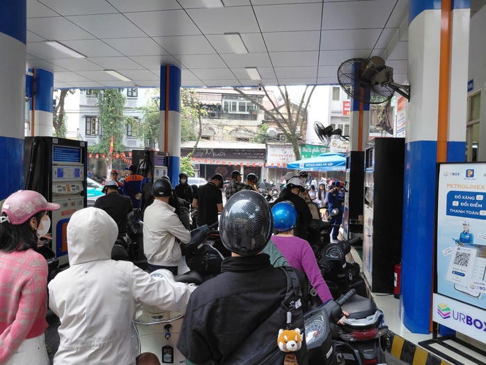 Chính phủ điều hành giá xăng dầu khi giá cơ sở tăng từ 7 % năm 2026 - Ảnh 1.