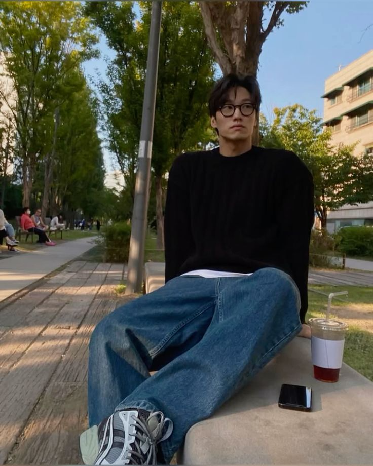 Áp lực nghề nghiệp tuổi 30: Thực tế và những Ngã rẽ trong sự nghiệp của Bạn - Ảnh 1. Áp lực nghề nghiệp tuổi 30: Thực tế và những Ngã rẽ trong sự nghiệp của Bạn - Ảnh 1.