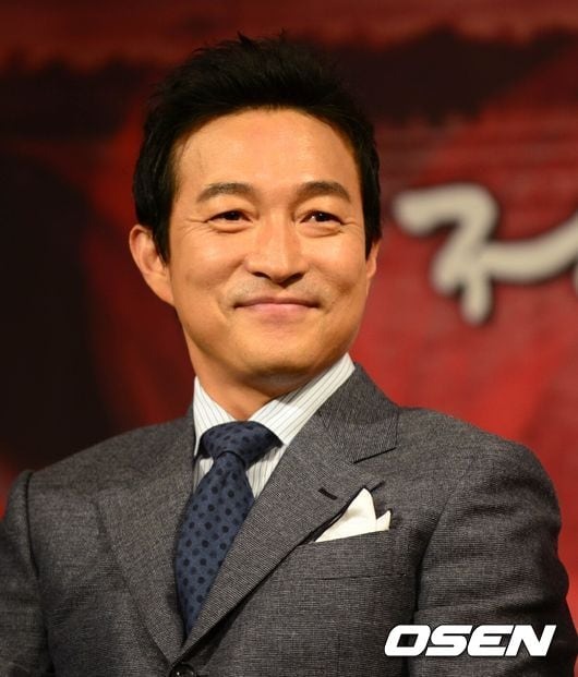 Diễn viên Lee Jae Ryong gây tai nạn giao thông và bỏ trốn khỏi hiện trường - Ảnh 3.