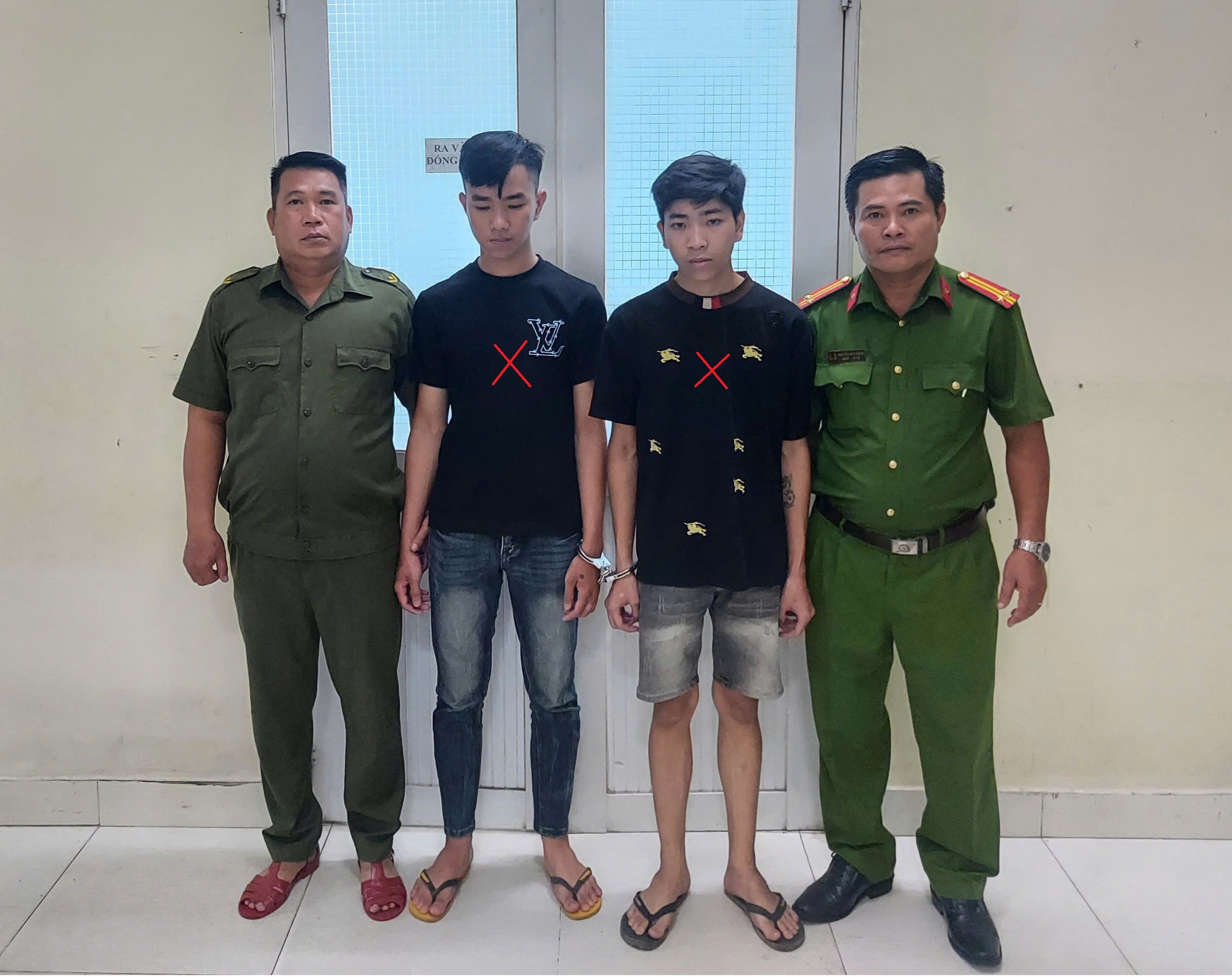 Bắt giữ Nguyễn Hữu Hoàng sinh năm 2007 - Ảnh 1.