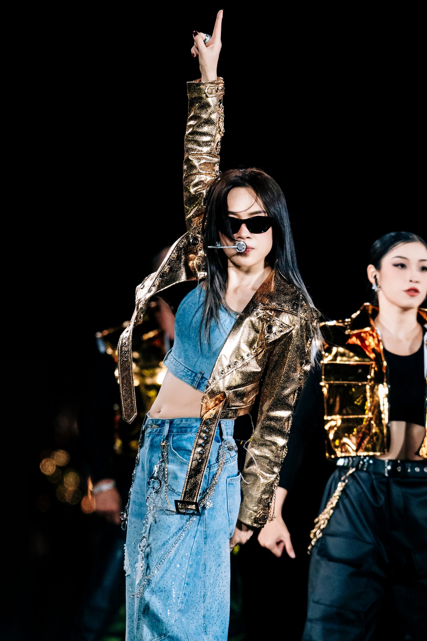 Mỹ Tâm: Nữ thủ khoa Nhạc viện và bí quyết trẻ đẹp ở tuổi 45 - Ảnh 10. Mỹ Tâm: Nữ thủ khoa Nhạc viện và bí quyết trẻ đẹp ở tuổi 45 - Ảnh 10.