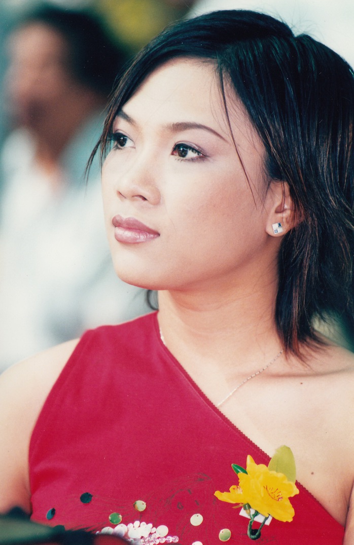 Mỹ Tâm: Nữ thủ khoa Nhạc viện và bí quyết trẻ đẹp ở tuổi 45 - Ảnh 1. Mỹ Tâm: Nữ thủ khoa Nhạc viện và bí quyết trẻ đẹp ở tuổi 45 - Ảnh 1.