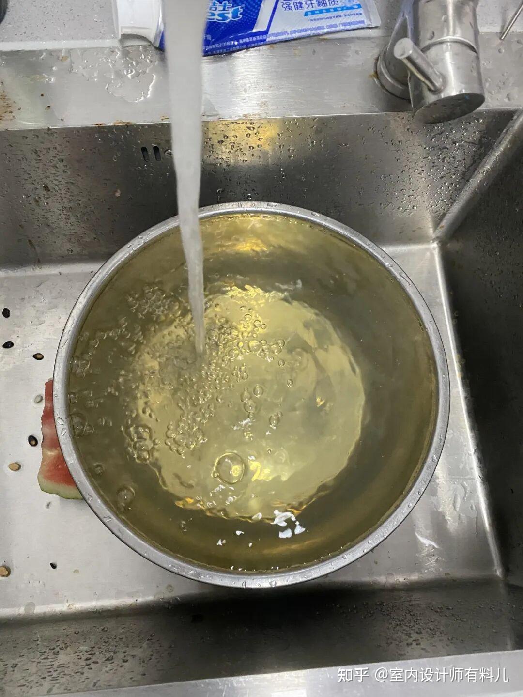 Ba năm sống ở tầng 33 khiến tôi phải bán nhà, chuyển xuống tầng 3 khu nhà tập thể mới thấy cuộc sống dễ chịu hơn- Ảnh 2.