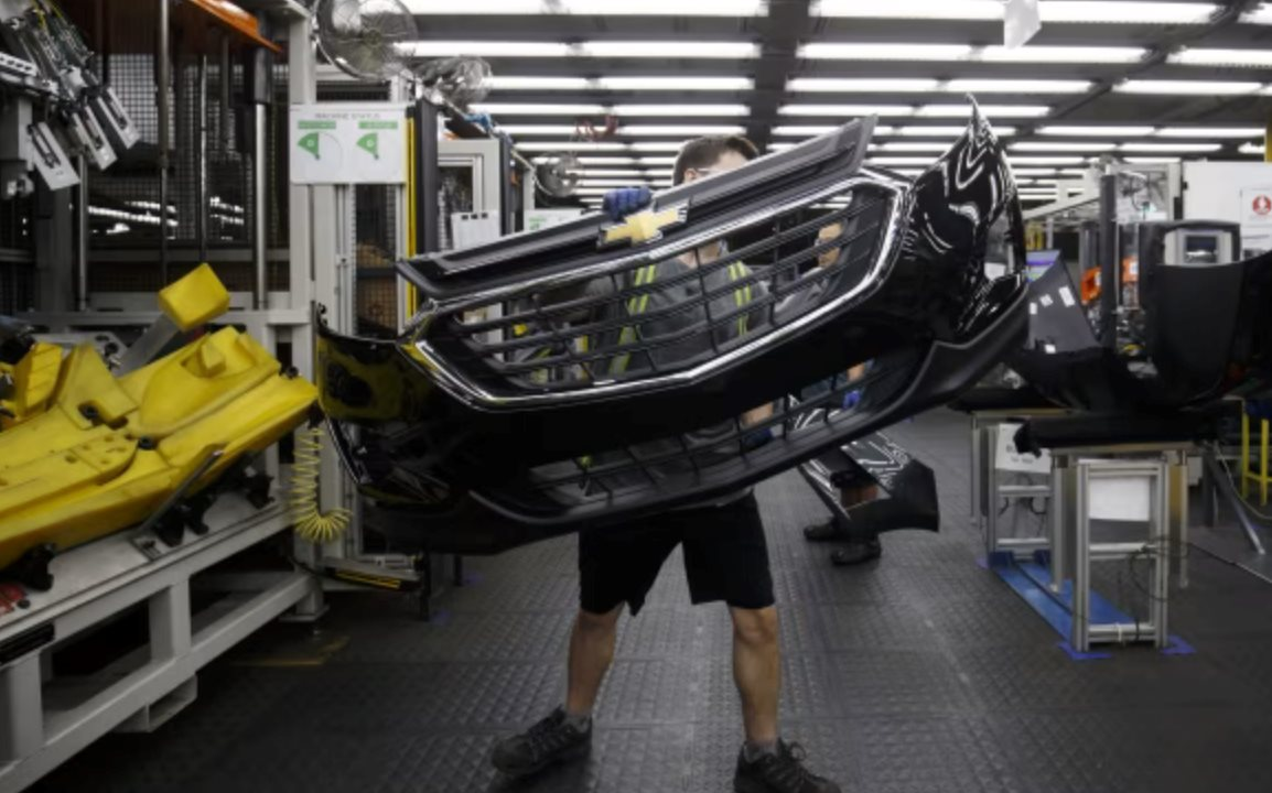 Ngành xe điện 2026: Đầu tư 20 tỷ USD bốc hơi , nhà máy linh kiện bỏ hoang - Ảnh 2. Ngành xe điện 2026: Đầu tư 20 tỷ USD bốc hơi , nhà máy linh kiện bỏ hoang - Ảnh 2.