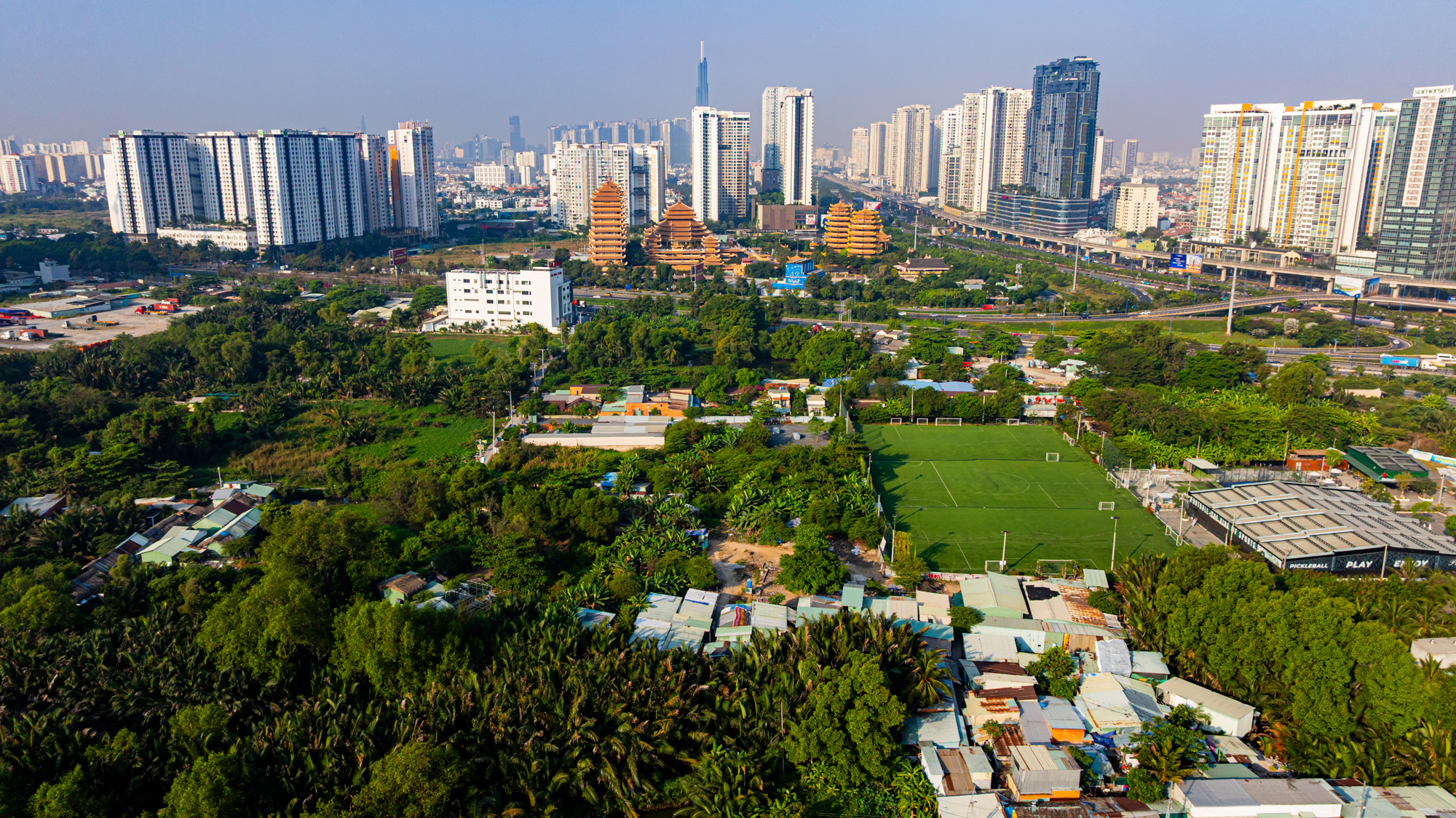 Toàn cảnh khu đất 187 ha toàn dừa nước, cỏ dại đang được Sun Group rót 6 tỷ USD để biến thành siêu đô thị ở TP.HCM - Ảnh 2.