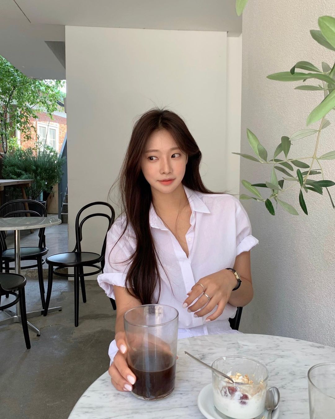 Thu nhập 18 triệu/tháng: Một người ép để dành gần 6 triệu, một người chỉ giữ lại 2 triệu - ai dễ “toang” hơn?- Ảnh 1. Thu nhập 18 triệu/tháng: Một người ép để dành gần 6 triệu, một người chỉ giữ lại 2 triệu - ai dễ “toang” hơn?- Ảnh 1.