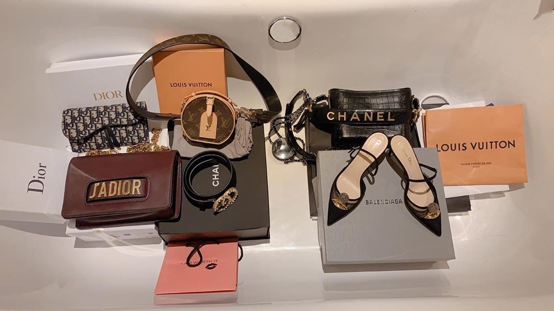 Thị trường đồ hiệu secondhand tại Việt Nam: Cơ hội hay rủi ro năm 2026 - Ảnh 4. Thị trường đồ hiệu secondhand tại Việt Nam: Cơ hội hay rủi ro năm 2026 - Ảnh 4.