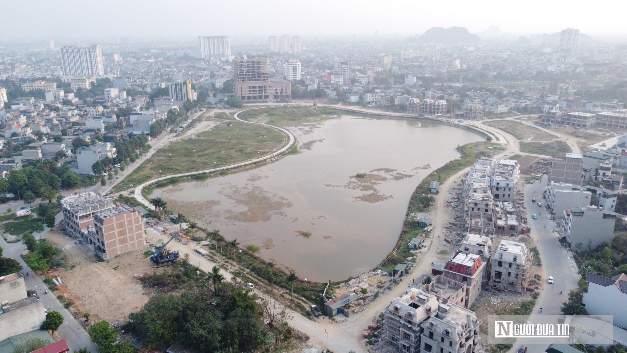 Công viên nước Đông Hương 600 tỷ đồng vẫn ngổn ngang sau 8 năm thực hiện- Ảnh 1. Công viên nước Đông Hương 600 tỷ đồng vẫn ngổn ngang sau 8 năm thực hiện- Ảnh 1.