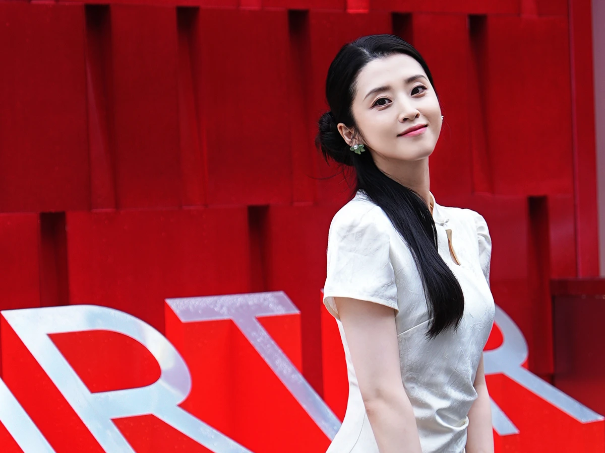 Nữ diễn viên 36 tuổi tiết lộ "mắc bệnh Hashimoto", phải từ bỏ đồ ăn ngoài để giữ sức khỏe: Căn bệnh thường gặp ở phụ nữ, không thể chữa khỏi - Ảnh 2.