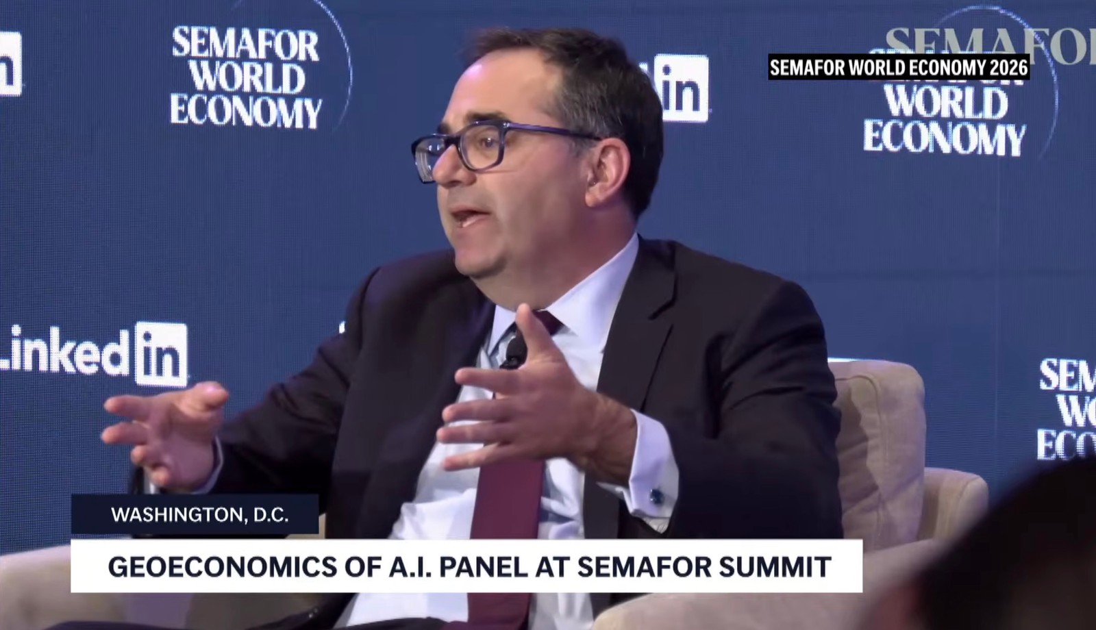 LinkedIn xem dữ liệu 1 tỷ người: Tuyển dụng giảm không phải vì AI- Ảnh 2. LinkedIn xem dữ liệu 1 tỷ người: Tuyển dụng giảm không phải vì AI- Ảnh 2.