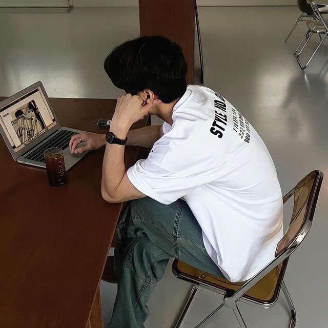 Khi thất nghiệp 2 tháng: Ai mới thực sự “có tiền”?- Ảnh 3.