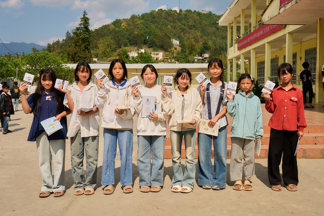 Video 10 phút tóm gọn gần 3.000km dàn Range Rover tới Tây Bắc: Nhiều cung đường khắc nghiệt thử thách sự bền bỉ của cả đoàn người và xe- Ảnh 8.