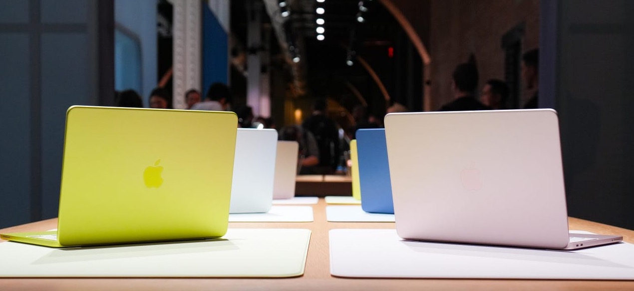 Microsoft làm điều tệ nhất ngay thời điểm xấu nhất, đứng nhìn Apple dùng... rác để định đoạt cuộc chơi - Ảnh 7.