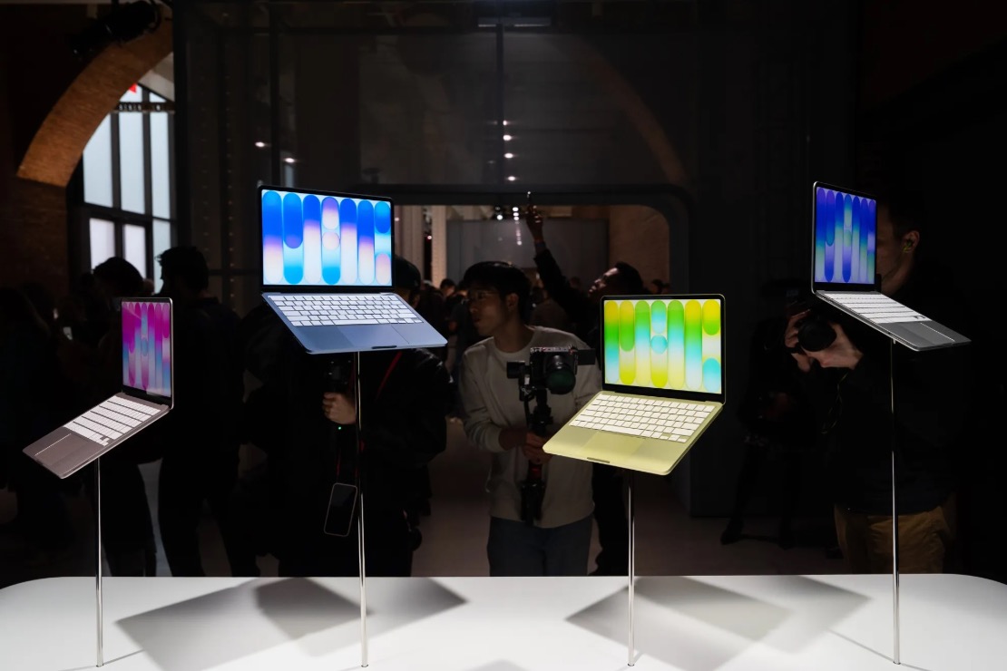 Microsoft làm điều tệ nhất ngay thời điểm xấu nhất, đứng nhìn Apple dùng... rác để định đoạt cuộc chơi - Ảnh 10.