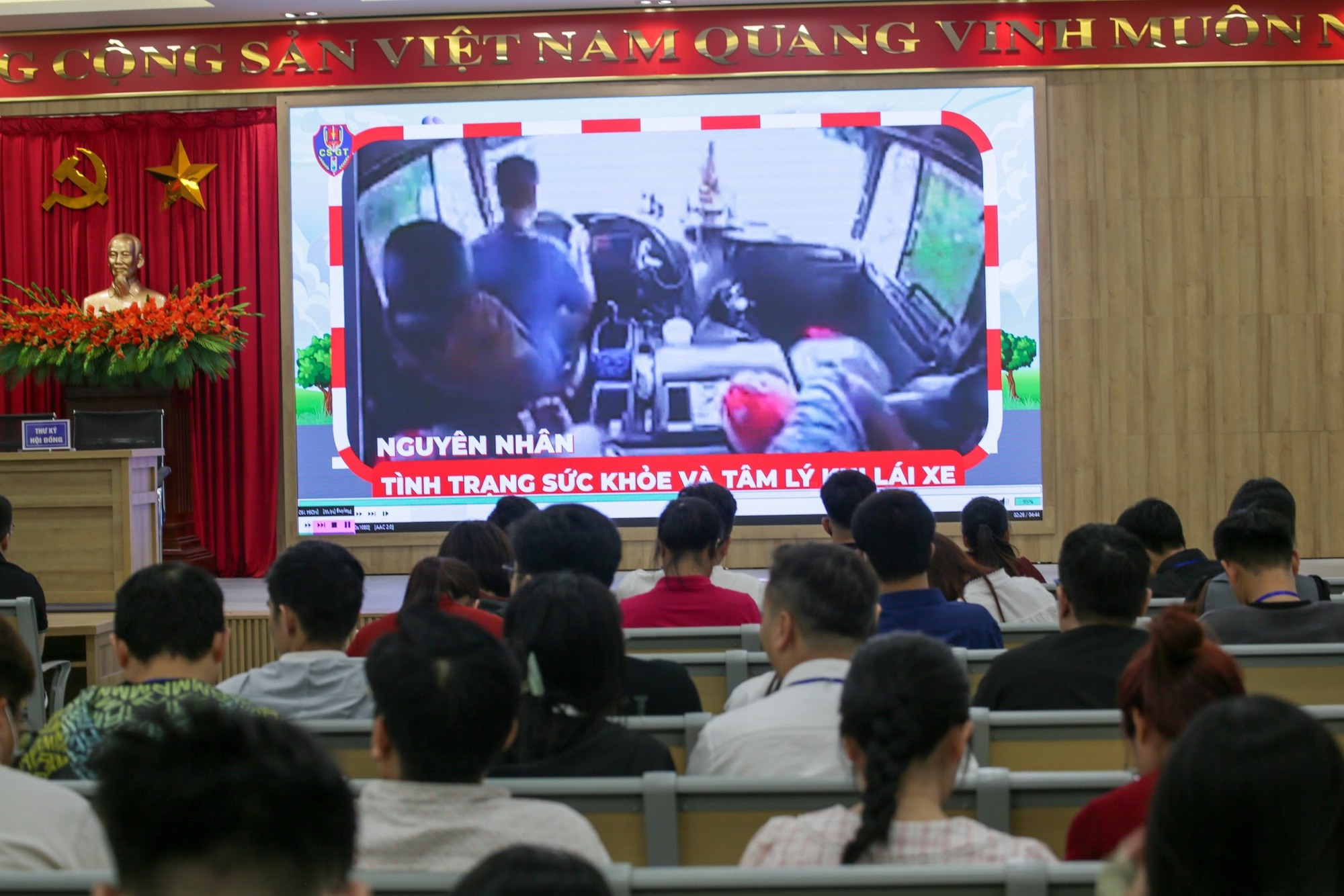 CSGT Hà Nội đã áp dụng điểm rất mới vào việc thi bằng lái xe, người dân chú ý! - Ảnh 2.