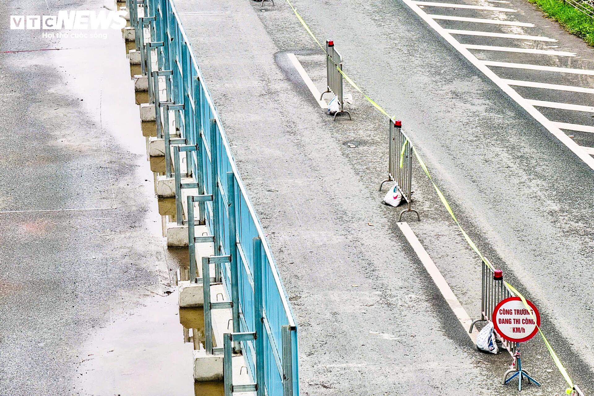 Ùn tắc Đại lộ Thăng Long kéo dài Do thi công metro số 5 từ 2026 đến 2027 - Ảnh 9. Ùn tắc Đại lộ Thăng Long kéo dài Do thi công metro số 5 từ 2026 đến 2027 - Ảnh 9.