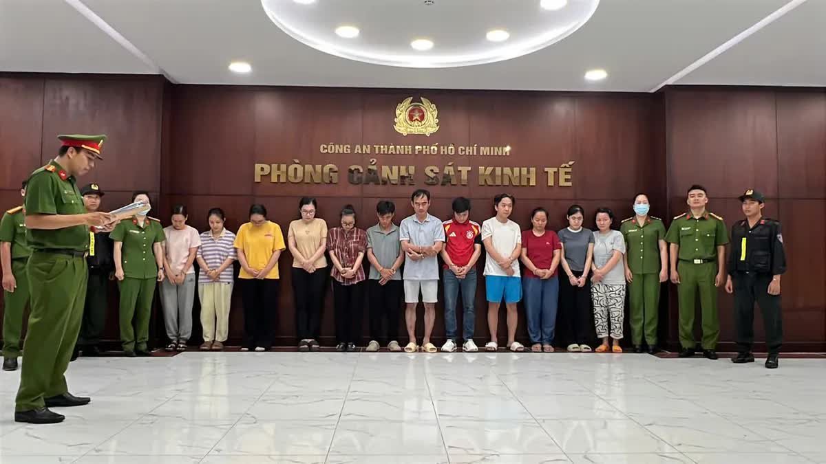 Phá đường dây mua bán hóa đơn hơn 3.800 tỷ đồng tại TP Hồ Chí Minh- Ảnh 2.