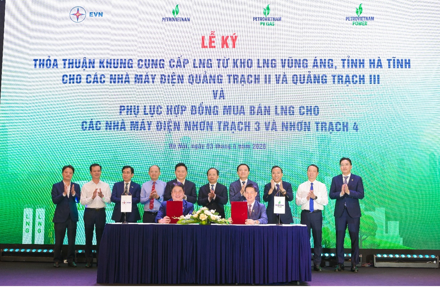 PV GAS và EVN hợp tác cung cấp khí LNG cho các dự án điện năm 2026 - Ảnh 1.
