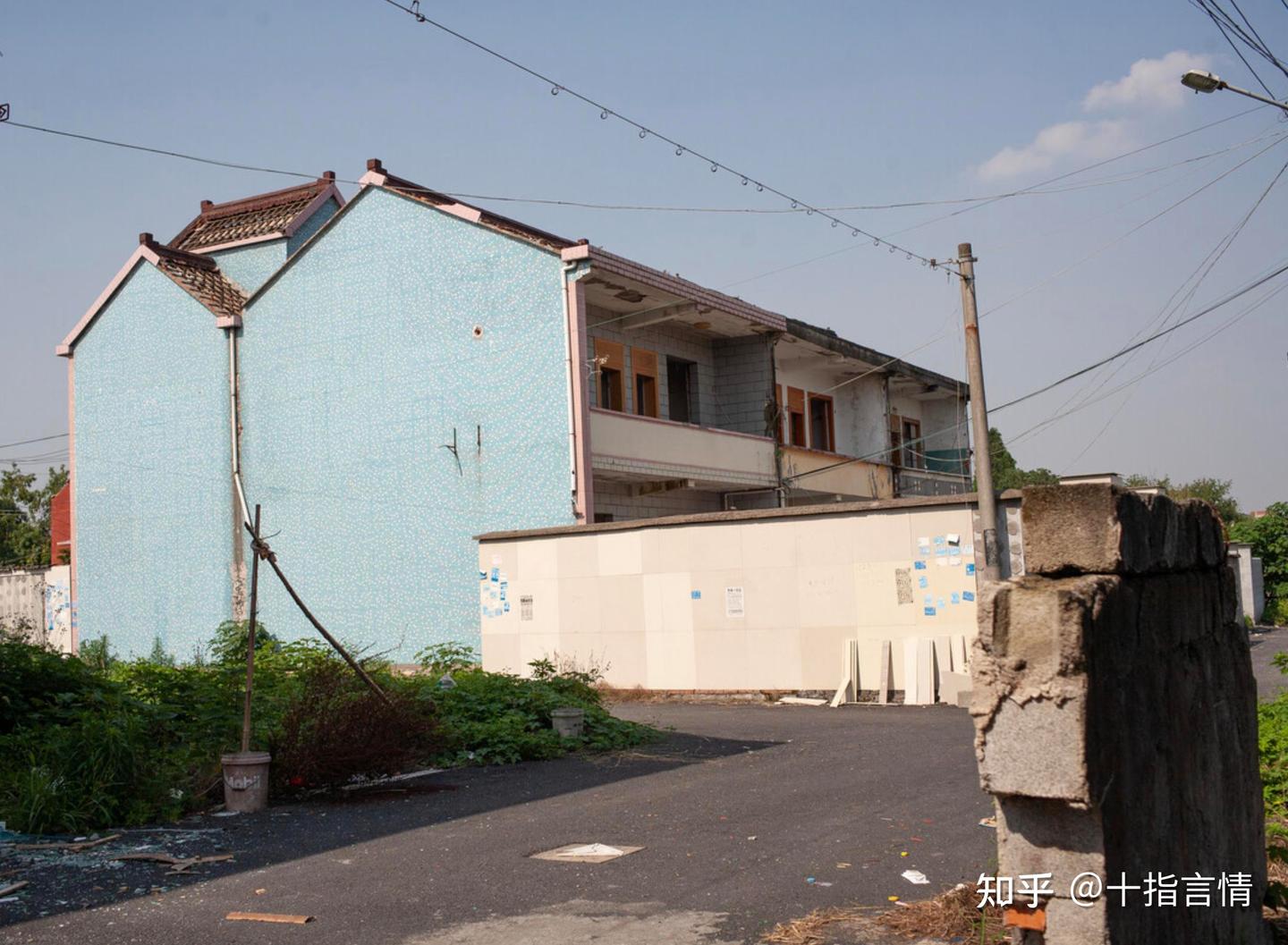 Một chuyến về quê dịp Thanh Minh khiến tôi hiểu: Không có quỹ dự phòng, tài sản lớn cũng có thể mất rất nhanh- Ảnh 2.