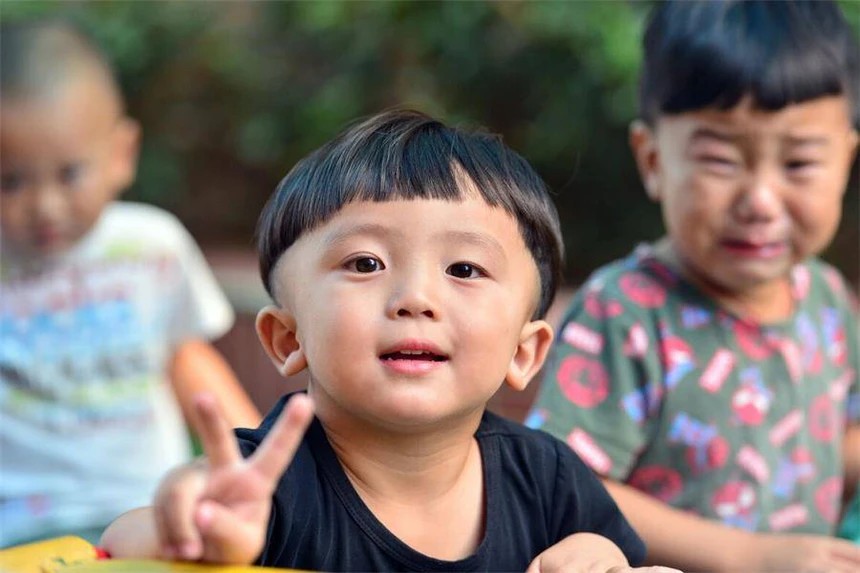 Nuôi dạy trẻ có EQ cao: 4 Dấu hiệu trong gia đình bạn cần biết - Ảnh 2. Nuôi dạy trẻ có EQ cao: 4 Dấu hiệu trong gia đình bạn cần biết - Ảnh 2.