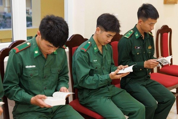 Hành trình Từ Trái Tim: Kết nối giảng đường và biên cương, tiếp lửa khát vọng lớn cho thế hệ trẻ - Ảnh 9.