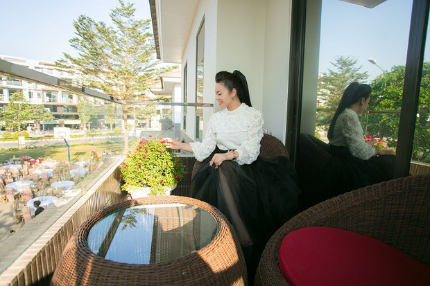 "Mẹ đơn thân giàu bậc nhất showbiz Việt": Tận hưởng cuộc sống bình yên, viên mãn bên các con trong căn biệt thự rộng 200m2 - Ảnh 4.