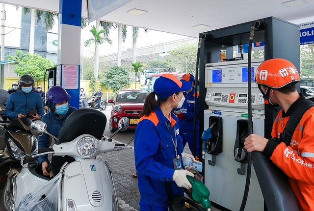 Tin vui: Xăng dầu chính thức nhận 'đặc quyền' tới hết tháng 6- Ảnh 1.