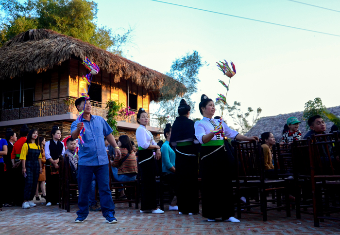 Cáp treo lên nơi từng là đài quan sát của Đại tướng Võ Nguyên Giáp: Đã động thổ, lên núi chỉ mất 15 phút - Ảnh 7.