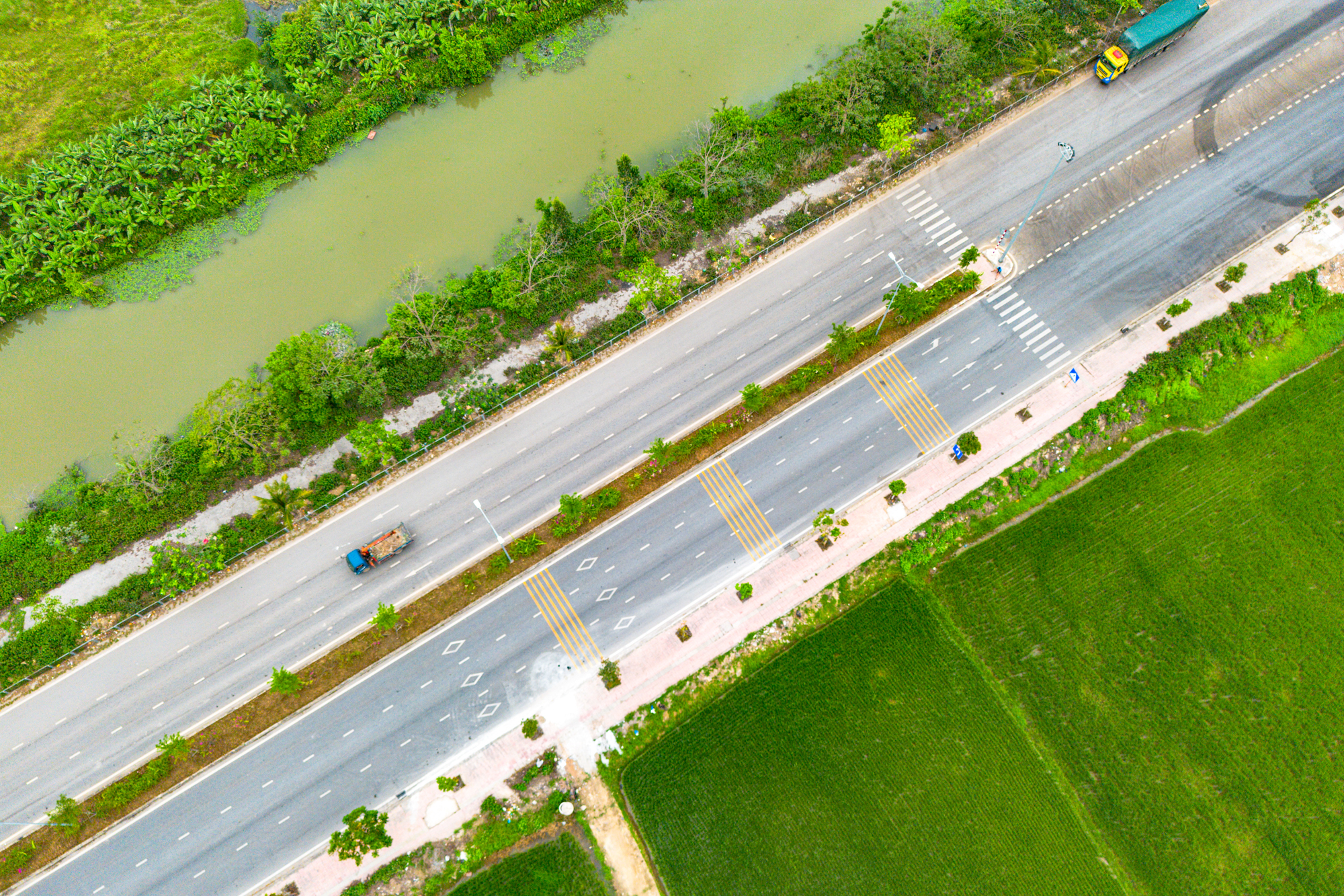 Toàn cảnh khu đô thị hơn 23.000 tỷ của Vinhomes, nằm giữa trung tâm công nghiệp và cảng biển tỷ đô - Ảnh 3. Toàn cảnh khu đô thị hơn 23.000 tỷ của Vinhomes, nằm giữa trung tâm công nghiệp và cảng biển tỷ đô - Ảnh 3.