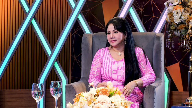Nữ ca sĩ gánh mọi show: "Tiền mặt quá nhiều, tôi phải mua vàng tích trữ"- Ảnh 1.