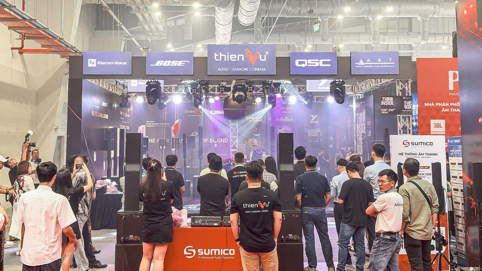 Thiên Vũ Audio góp mặt tại Plase Show 2026, trình diễn Electrovoice EVF Series lần đầu tiên tại Châu Á - Ảnh 2. Thiên Vũ Audio góp mặt tại Plase Show 2026, trình diễn Electrovoice EVF Series lần đầu tiên tại Châu Á - Ảnh 2.